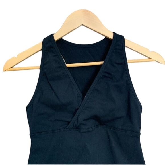 3 for $30! Lululemon black tank top - Picture 2 of 6